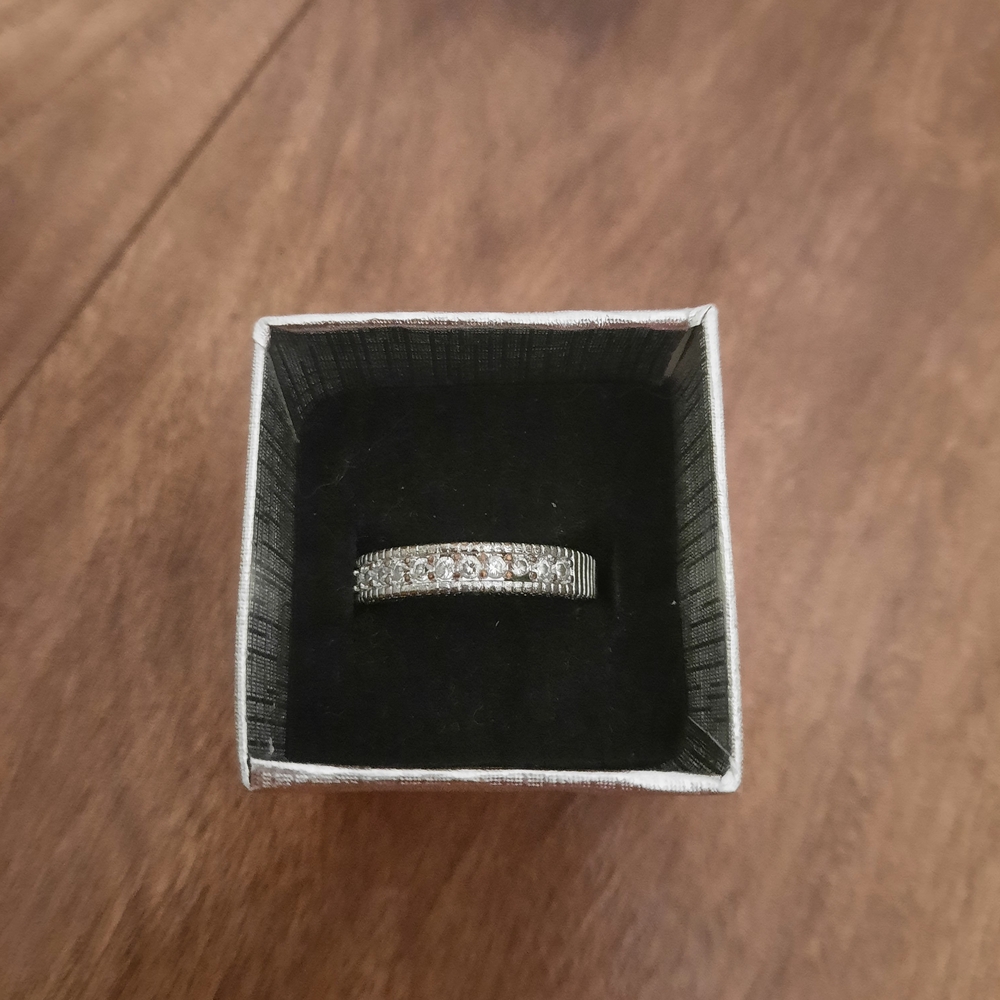 2 Rings - Picture 6 of 9